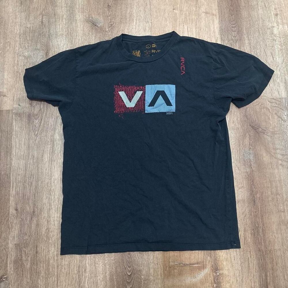 Black rvca t shirt Large